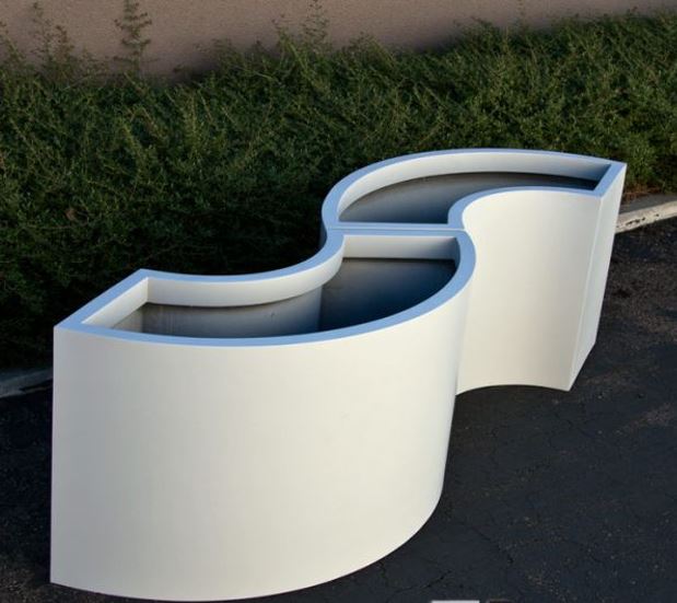 S-Shaped Planter